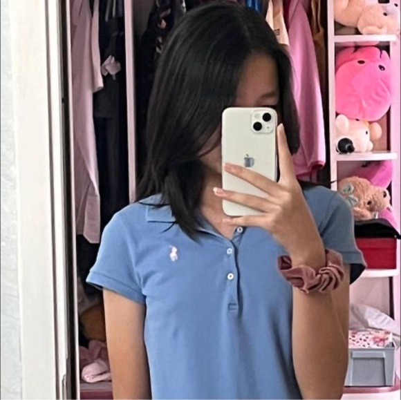 Meet your Posher, Trinh - Picture 1 of 1